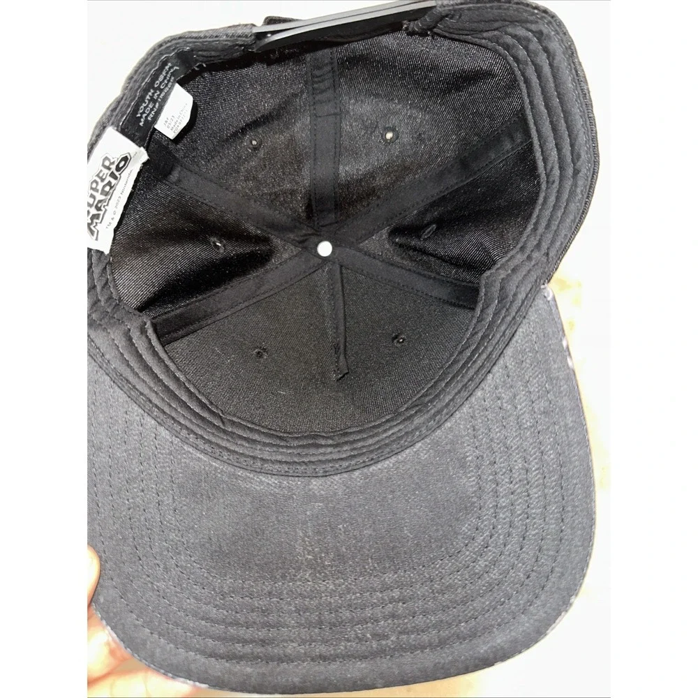 Nintendo Super Mario Bros Youth Sized Adjustable Snapback Hat Cap Black nWT‎